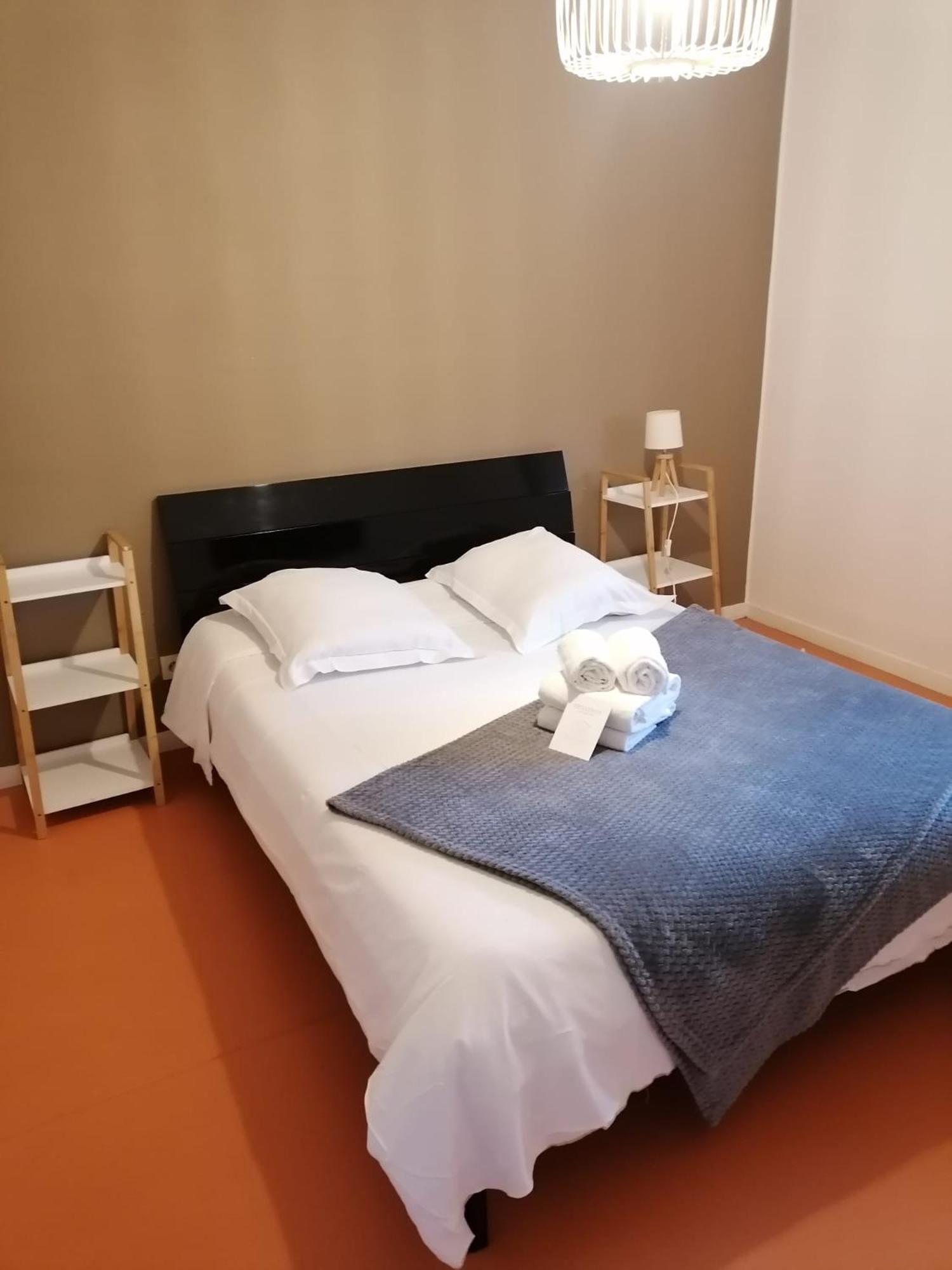 Hotel Platanes - Kb Hotel Group Etauliers Ngoại thất bức ảnh