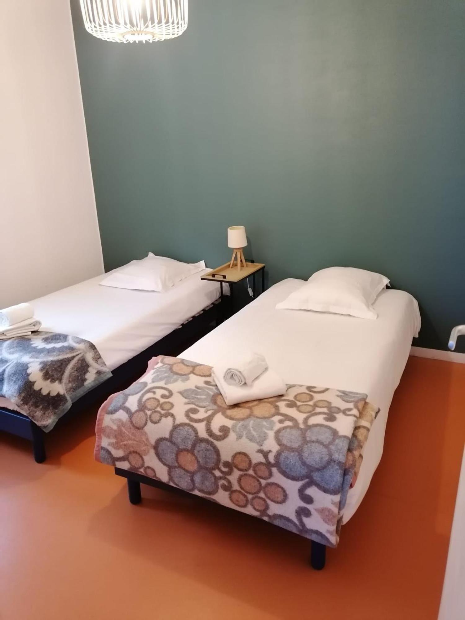 Hotel Platanes - Kb Hotel Group Etauliers Ngoại thất bức ảnh